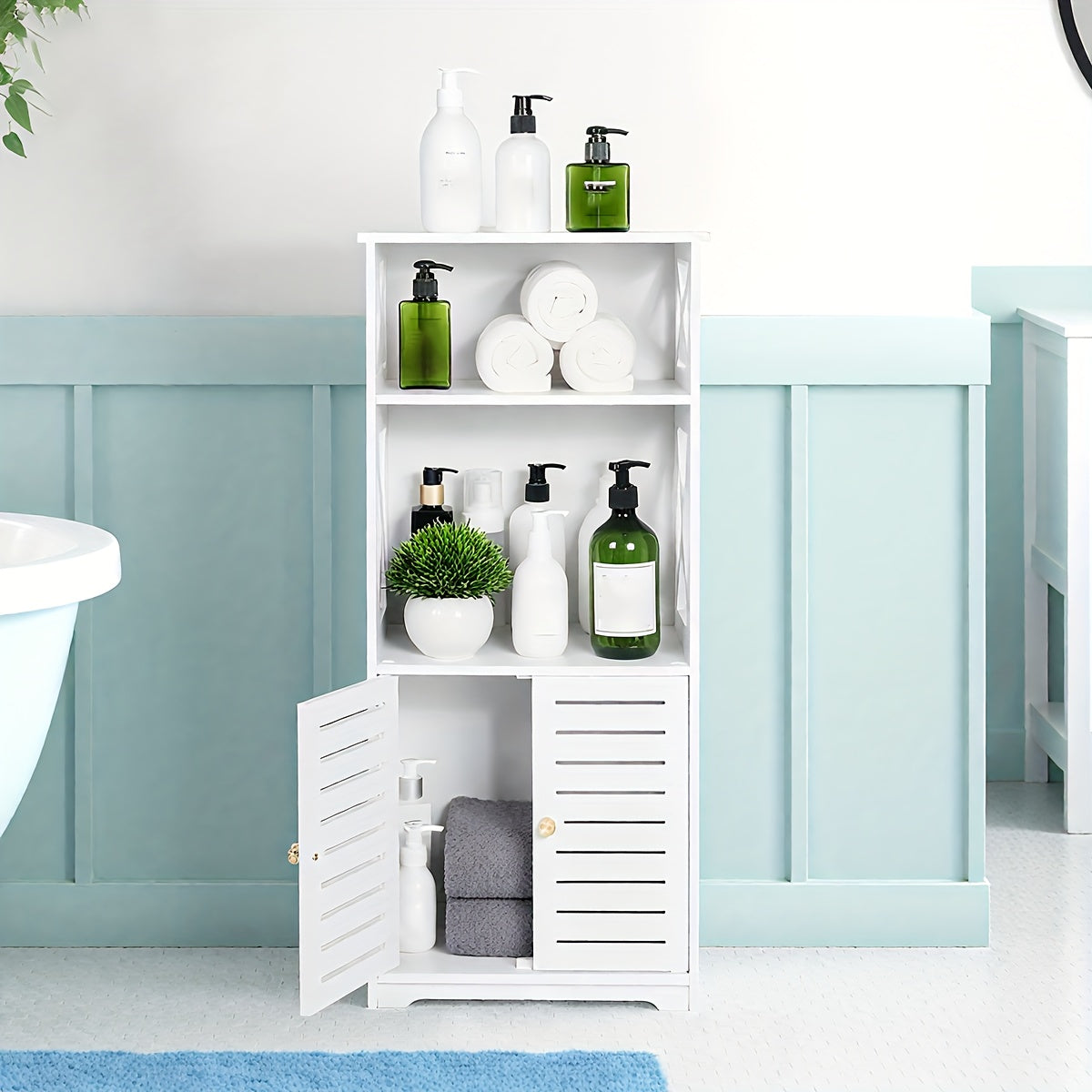 A Minimalist Three-Tier Bathroom Cabinet with Large Storage Capacity