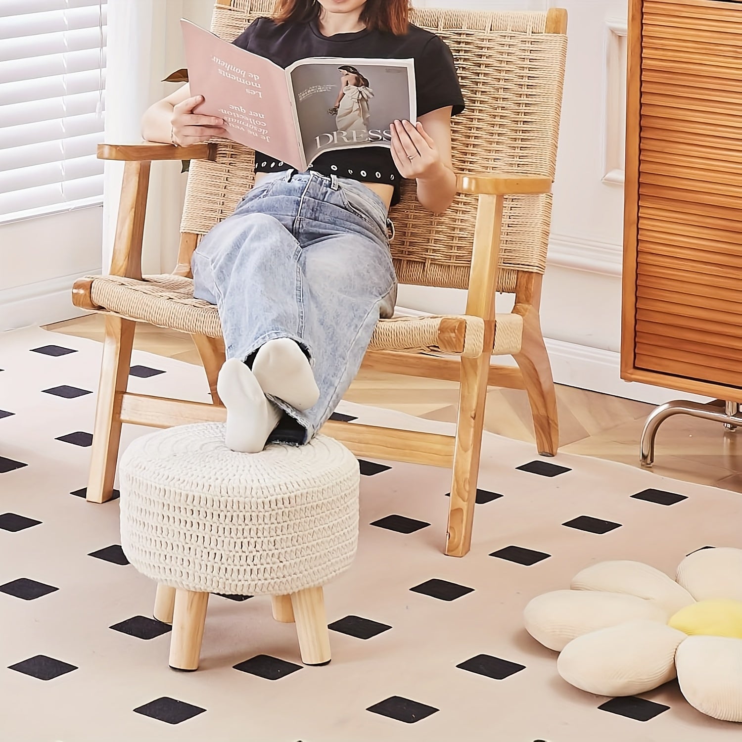 Small Ottomans, 100% Hand Knitted Pouf, Round Footrest with 4 Non-Skid Wood Legs, Boho Decor Cotton Rope Pouffe Beside Sofa, Leisure Floor Step Chair for Living Room